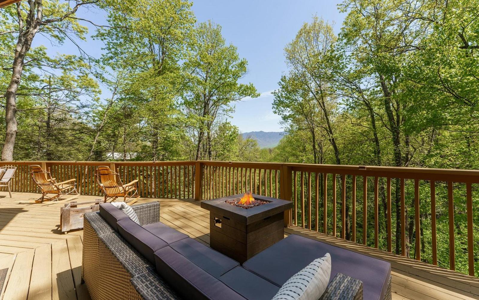 Grand Ole Chalet - Mt Viewsfireplacefirepitarcade Gatlinburg Exterior foto